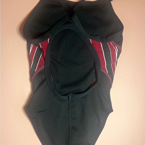 TYR Black and Red One Piece Swimwear for Performance - Picture 2 of 2